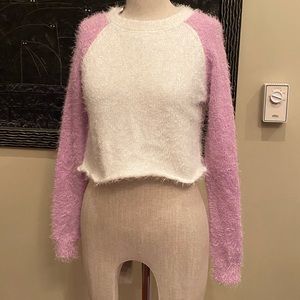 Very soft & fuzzy crop sweater